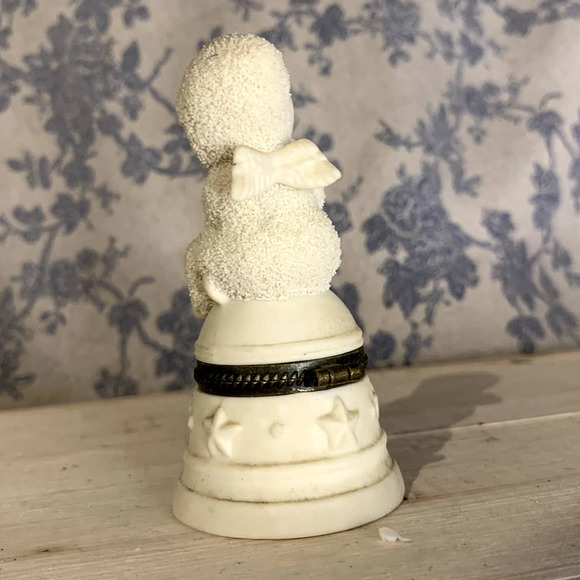 Department 56 Snowbabies "Ring For You" Bisque Hinged Box - Picture 5 of 8